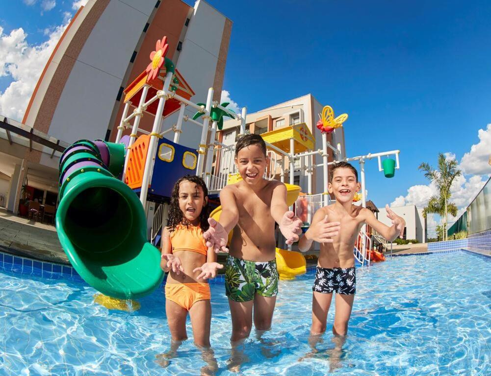 Caldas Novas Prive Alta Vista Thermas Resort - Sensacional! Apto Suite Luxo 02 Quartos Ate 06 Pessoas - Incrivel! Dış mekan fotoğraf